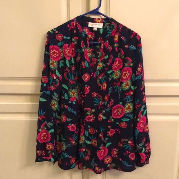 Jones New York colorful tunic top Size L-XL